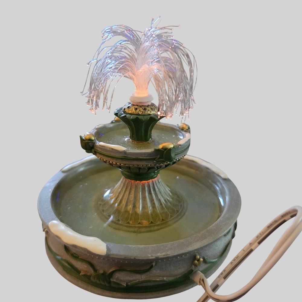 Department 56 Frosted Fountain Fiber Optic Lighted Village Accessory 56.55026